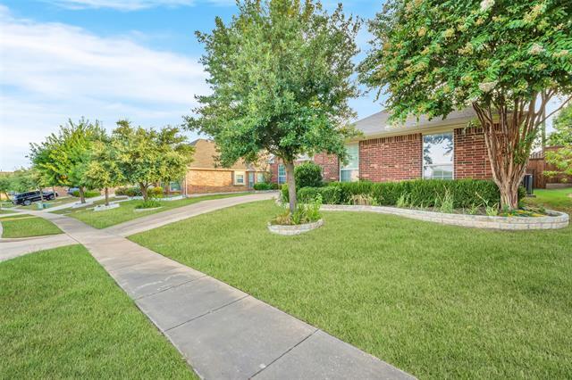 Building Photo - 2309 Trickling Creek Dr