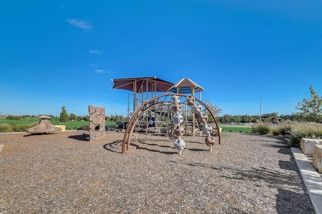 Building Photo - 1850 Settlers Glen Dr
