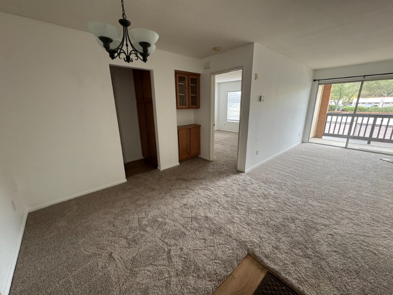 Building Photo - 7180 Shoreline Dr