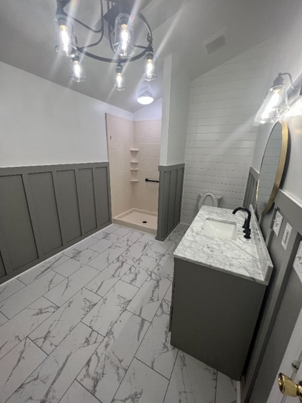 Building Photo - 1117 2nd St