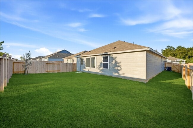 Building Photo - 25585 Rose Creek Dr