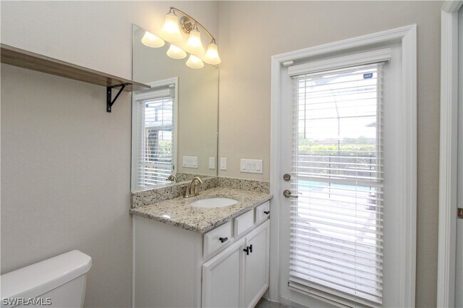 Building Photo - 2380 Fallglo St