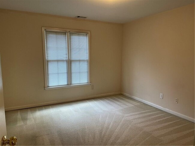 Building Photo - 1742 Chattakay Ln