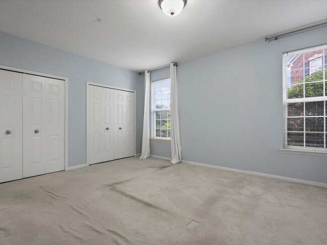 Building Photo - 846 W Summerfield Gln Cir