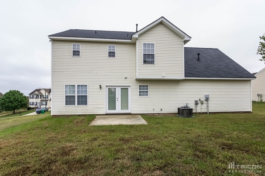 Building Photo - 11305 Silver Glen Ln