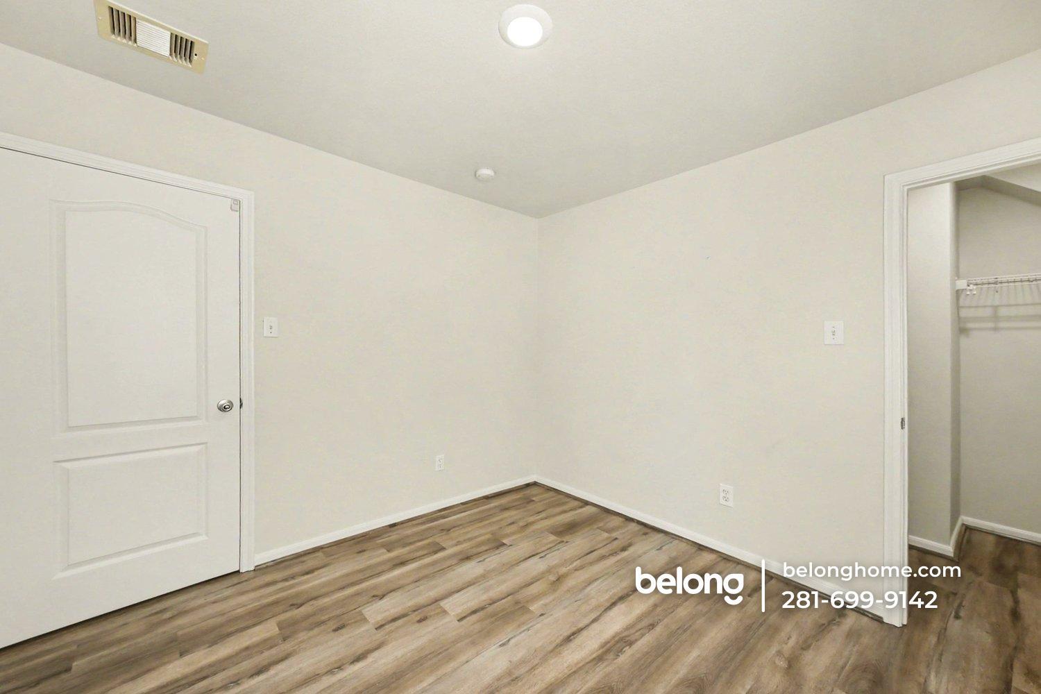 Building Photo - 20739 Dickinson Manor Ln