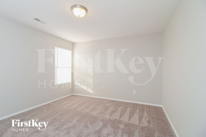 Building Photo - 3140 Brookhill Dr