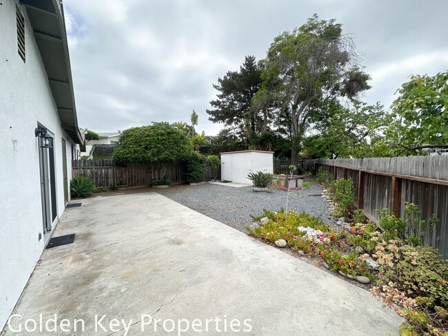 Building Photo - Lovely home in Costa Serena (55+ Community)