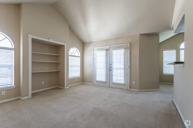 1BR, 1 BA - 802SF - Ashford Remington