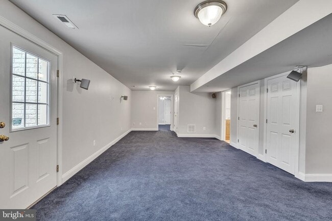 Building Photo - 24340 Broad Creek Dr