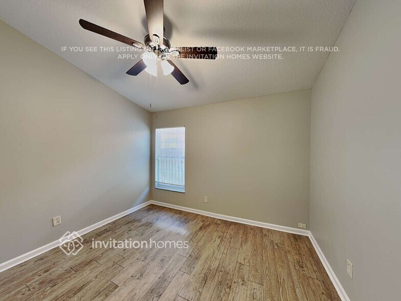 Building Photo - 10418 Soaring Eagle Dr