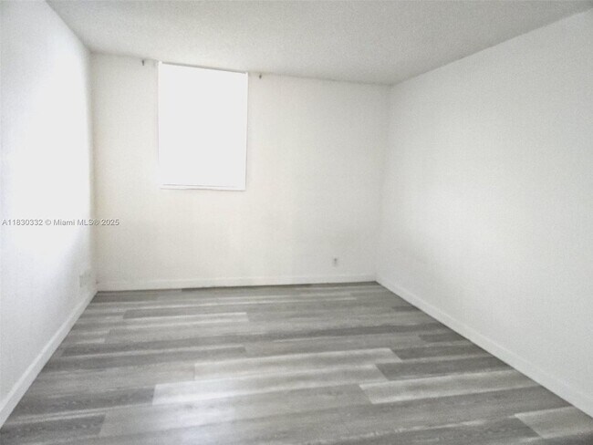 Building Photo - 4550 NW 9th St