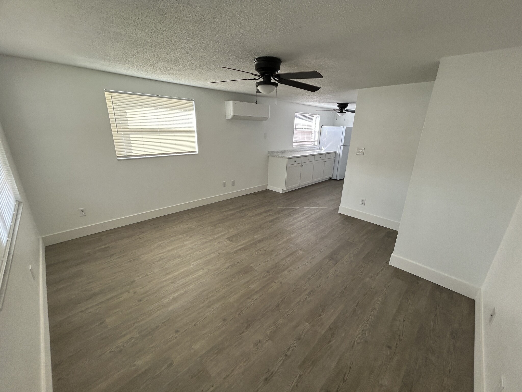 Building Photo - 5446 Lisa Cir