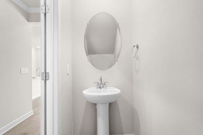 Building Photo - 2048 Copper Crk Lp