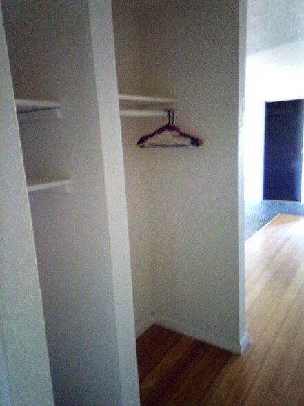 Building Photo - 6459 NE 9th Ave