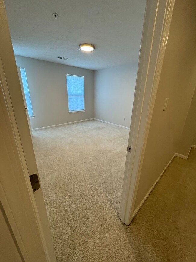 Building Photo - Beautiful 3 Bedroom 3.5 Bath in Sewickley, PA!