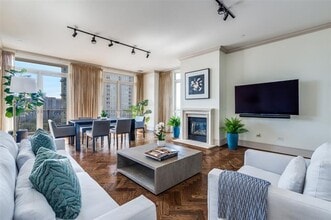 Building Photo - 3505 Turtle Creek Blvd