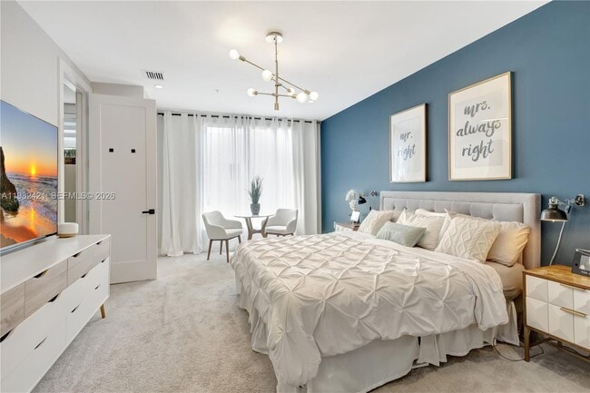 Building Photo - 6630 NW 104th Path