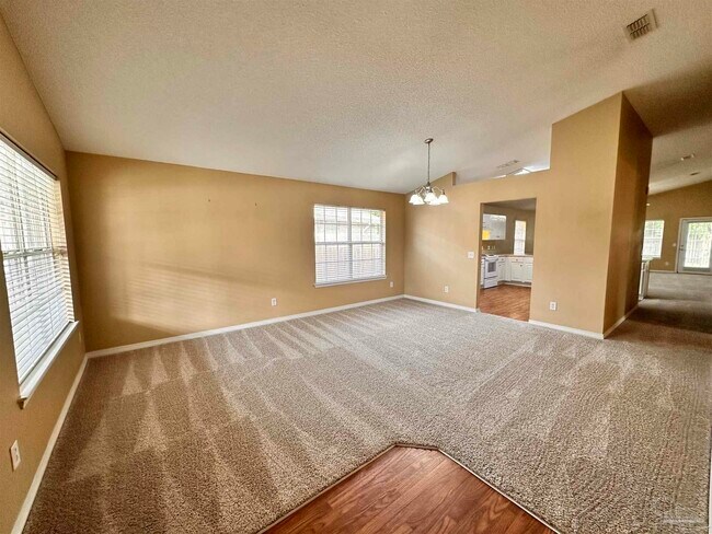 Building Photo - 4856 Genevive Ct