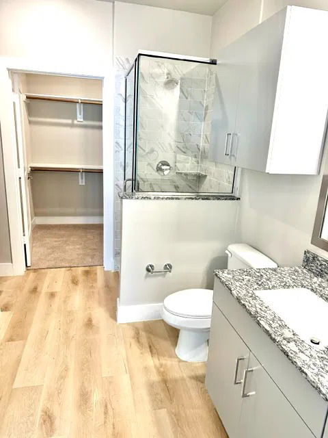 Building Photo - 8421 183A