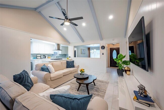 Building Photo - 10607 Wickersham Ln