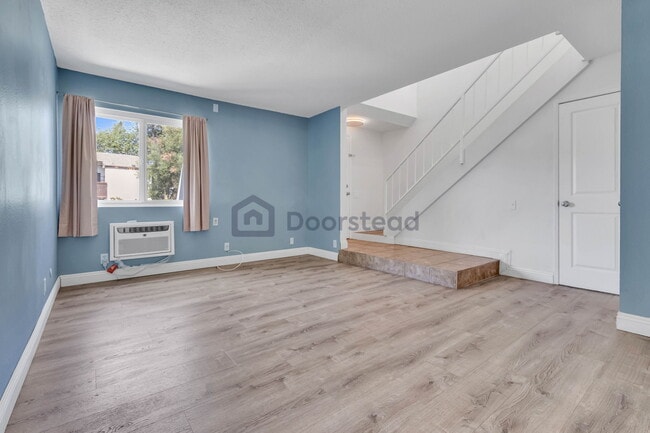 Building Photo - 8075 Caminito de Pizza