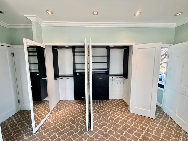 Building Photo - 100 W Broadway