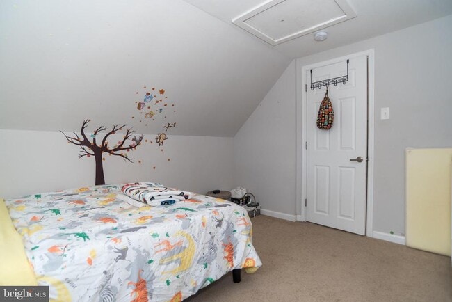 Building Photo - 70 Huckleberry Ln