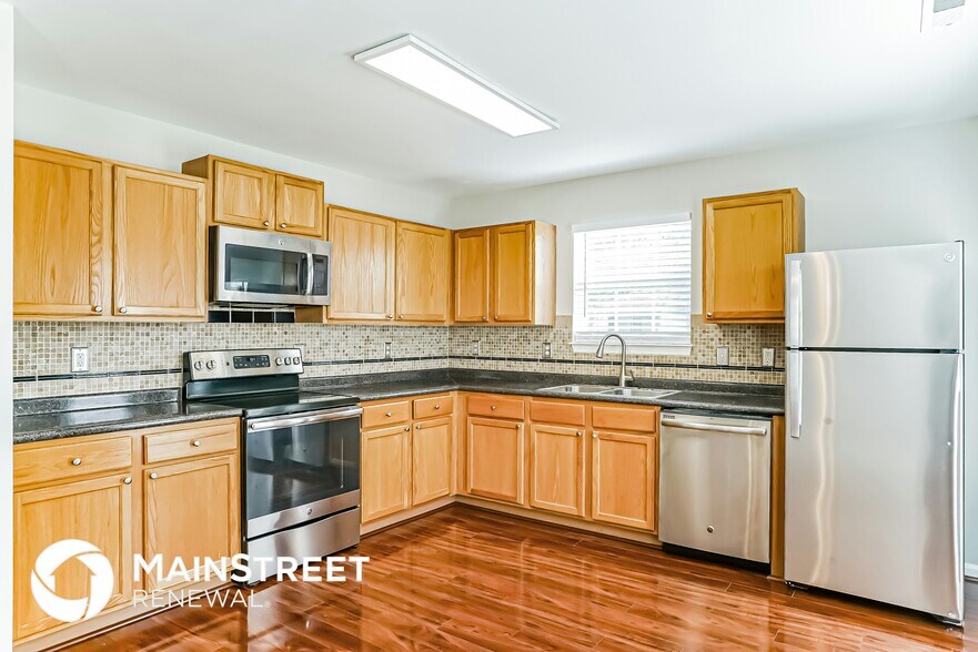 Building Photo - 4201 Springfield Creek Dr