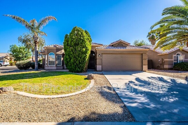 Building Photo - 251 W Windsor Dr