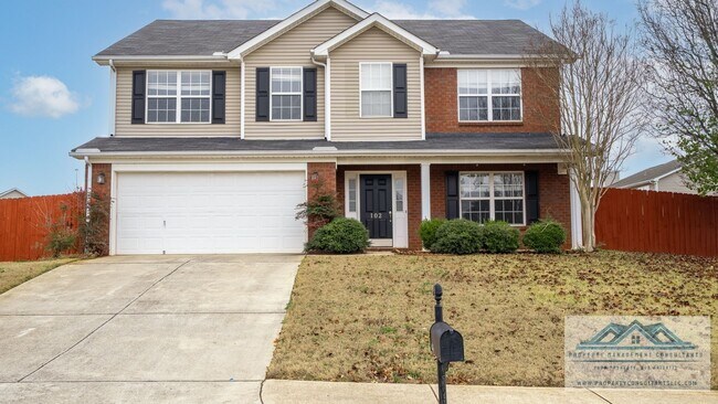 Primary Photo - 102 Millbury Way