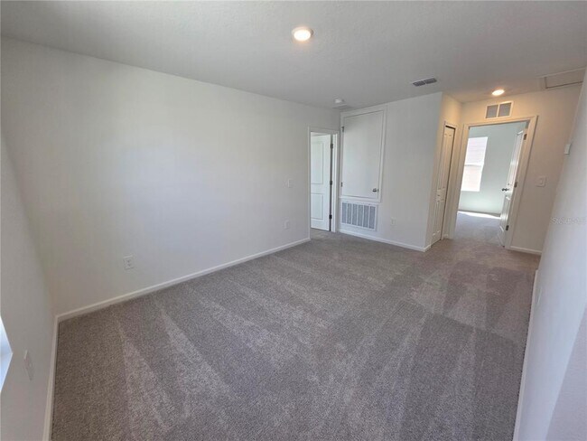 Building Photo - 3382 Alexander Dr