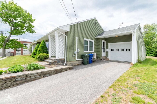 Building Photo - Charming 3BR South Portland Single-Family Home | Sunroom, Garage, Basement Storage & Spacious Yard