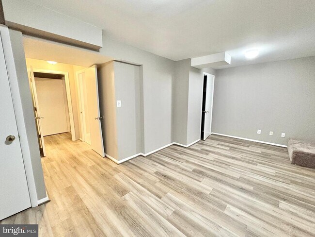 Building Photo - 8263 Burning Forest Ct