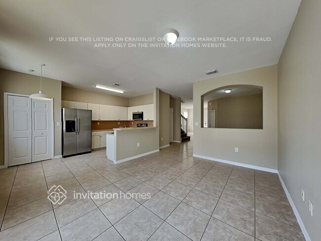 Building Photo - 11885 SW 152nd Pl