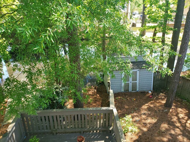 Building Photo - Kenstock Neighborhood in Great Neck