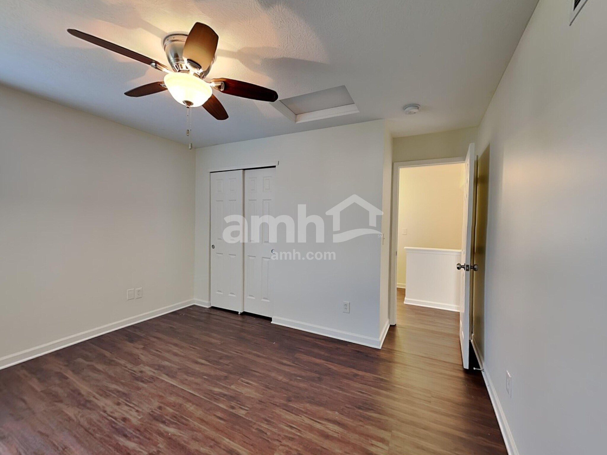 Building Photo - 2021 Belmont Dr