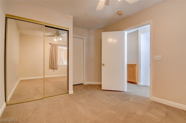 Building Photo - 3480 Bankside Dr