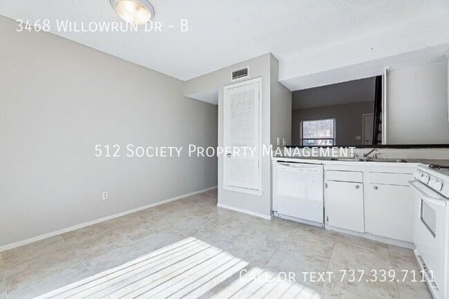 Building Photo - 3468 Willowrun Dr