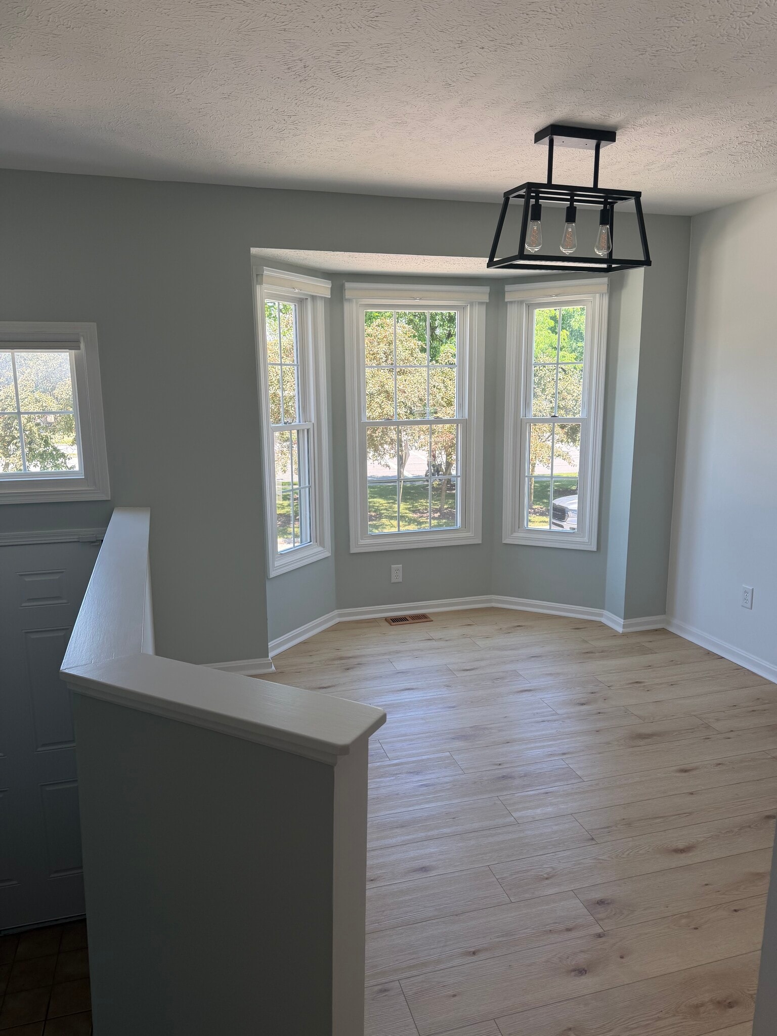 Building Photo - 8148 Chester Pky
