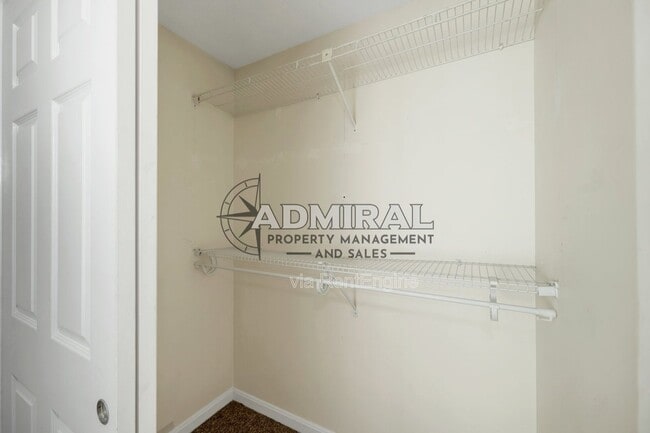 Building Photo - 65 Woodland Green
