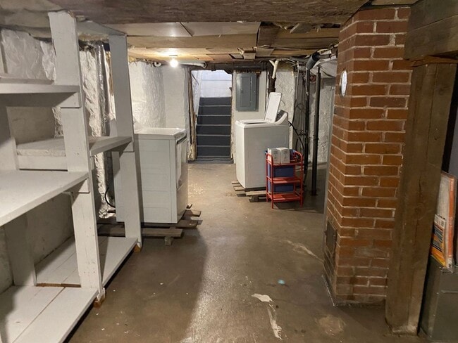 Building Photo - 2 Bed 1 Bath Single Family Home in Wausau