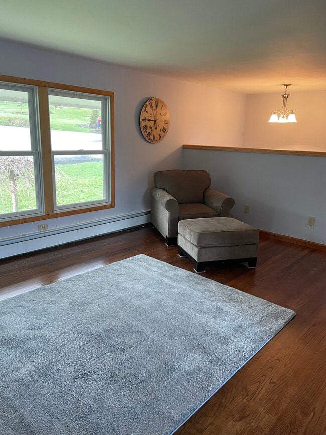 Building Photo - 1 Parksville Rd