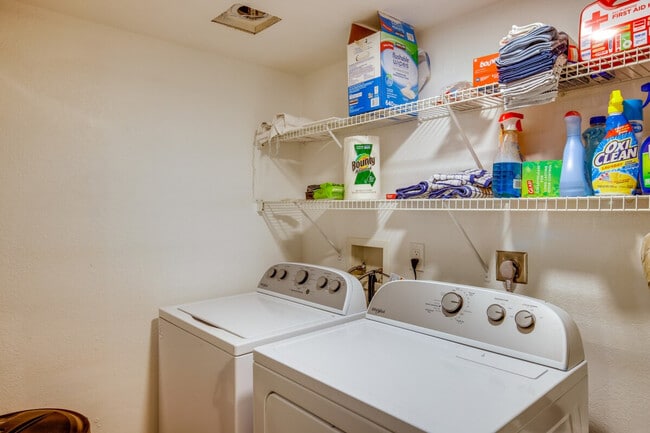 Building Photo - 1351 N Pleasant Dr