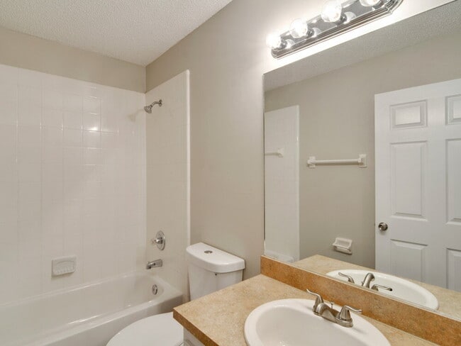 Building Photo - 1360 Keel Ct