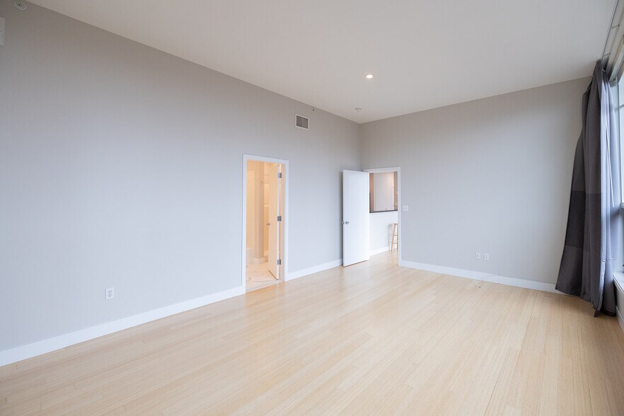 Building Photo - 450 Harrison Ave