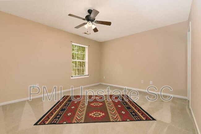 Building Photo - 846 W Emerald Springs Dr