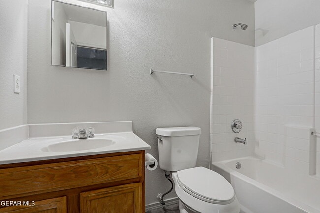 Building Photo - 14309 Pacific Point Dr