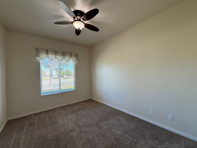Building Photo - 55 + Community of Sun City Del Webb in App...