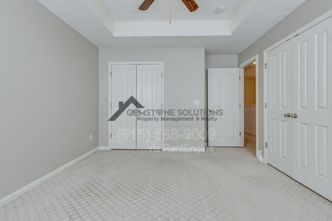 Building Photo - 304 Oldbury Ln